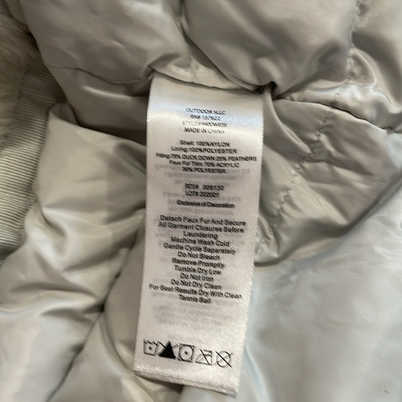 Eddie Bauer Down Coat Black Parka Jacket Faux Fur Trim Hood Waterproof 4 Kids - Picture 11 of 14